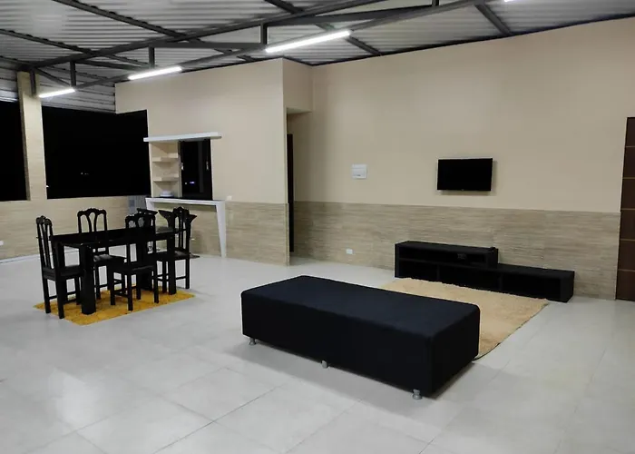 RAMALHO RESIDENCE, apartamento completo, cobertura, a 650m da praia de porto de galinhas, 500m do centro e 1,7km da praia de maracaípe